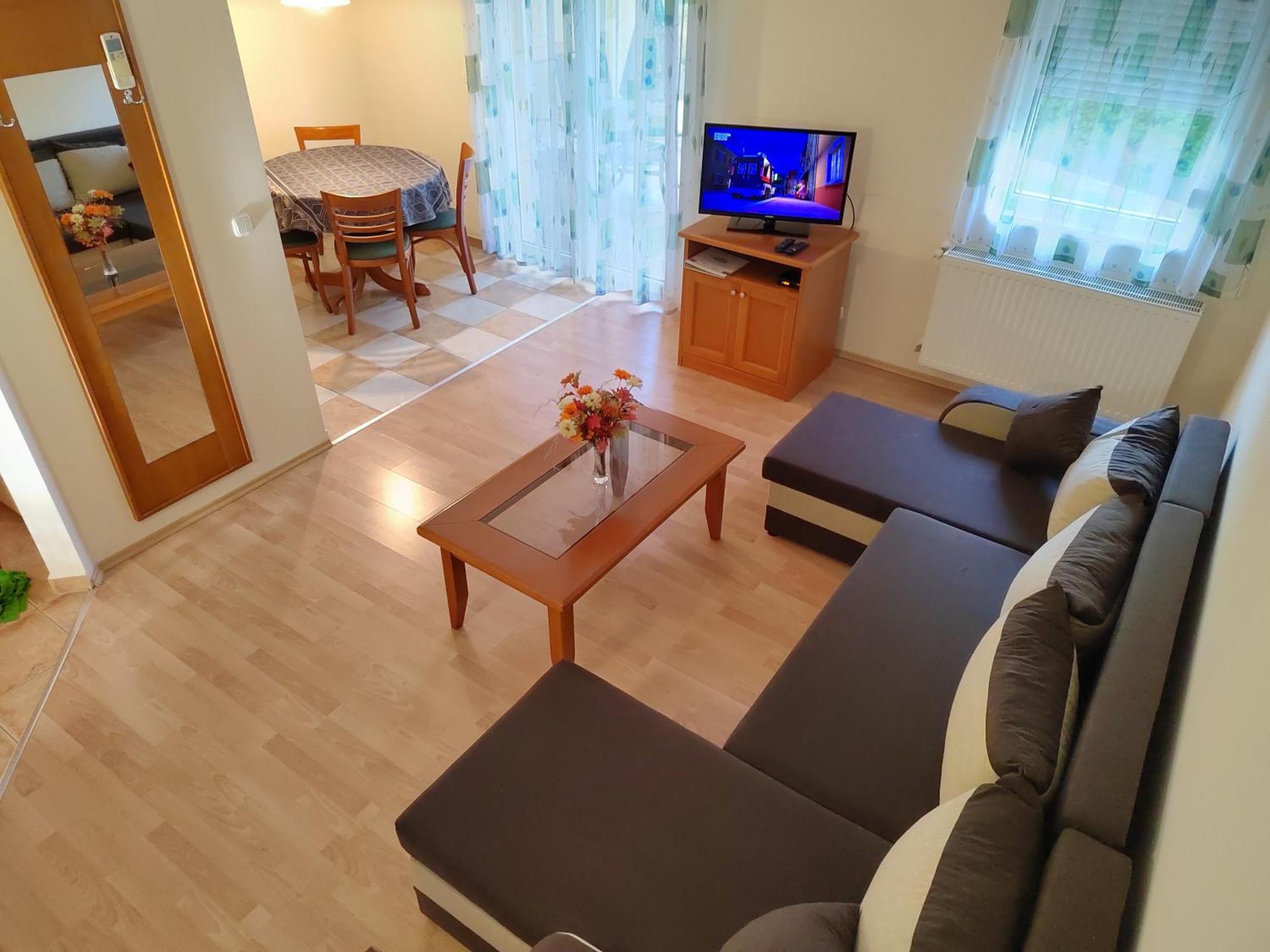 Garda Apartmanház Hévíz Exterior foto